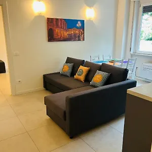 Apartament Rondo, Werona