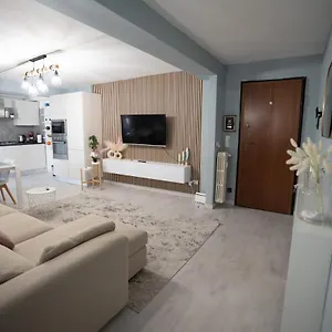Away From Apartamento