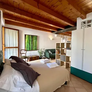 Bright, Cozy In The Heart Of Verona
